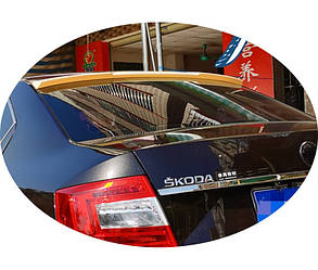 Козирок заднього скла з вирізом (бленда) Skoda Octavia A7 2014-2018 р.в. Шокода Октавіа А7