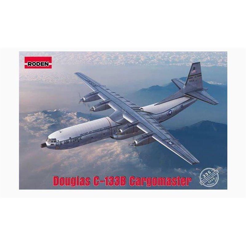 Пластикова модель 1/144 Roden 335 американський військово-транспортний літак Douglas C-133B Cargomaster