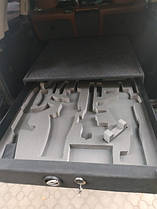Виготовлення сейфа і ложемента у авто з оздобленням алькантарою