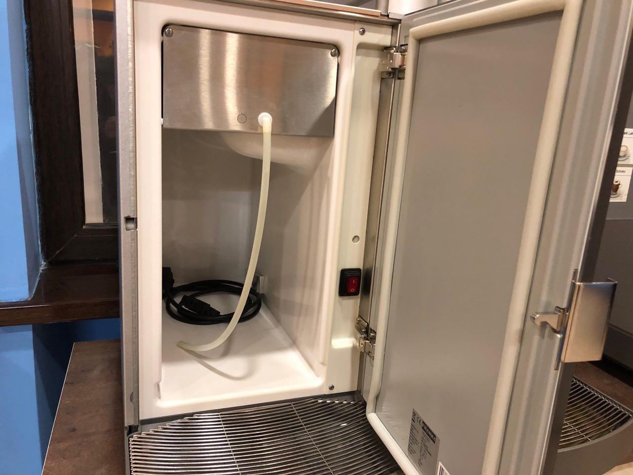 Кофемашина Franke Spectra S с холодильником б/у: продажа, цена в Киеве ...