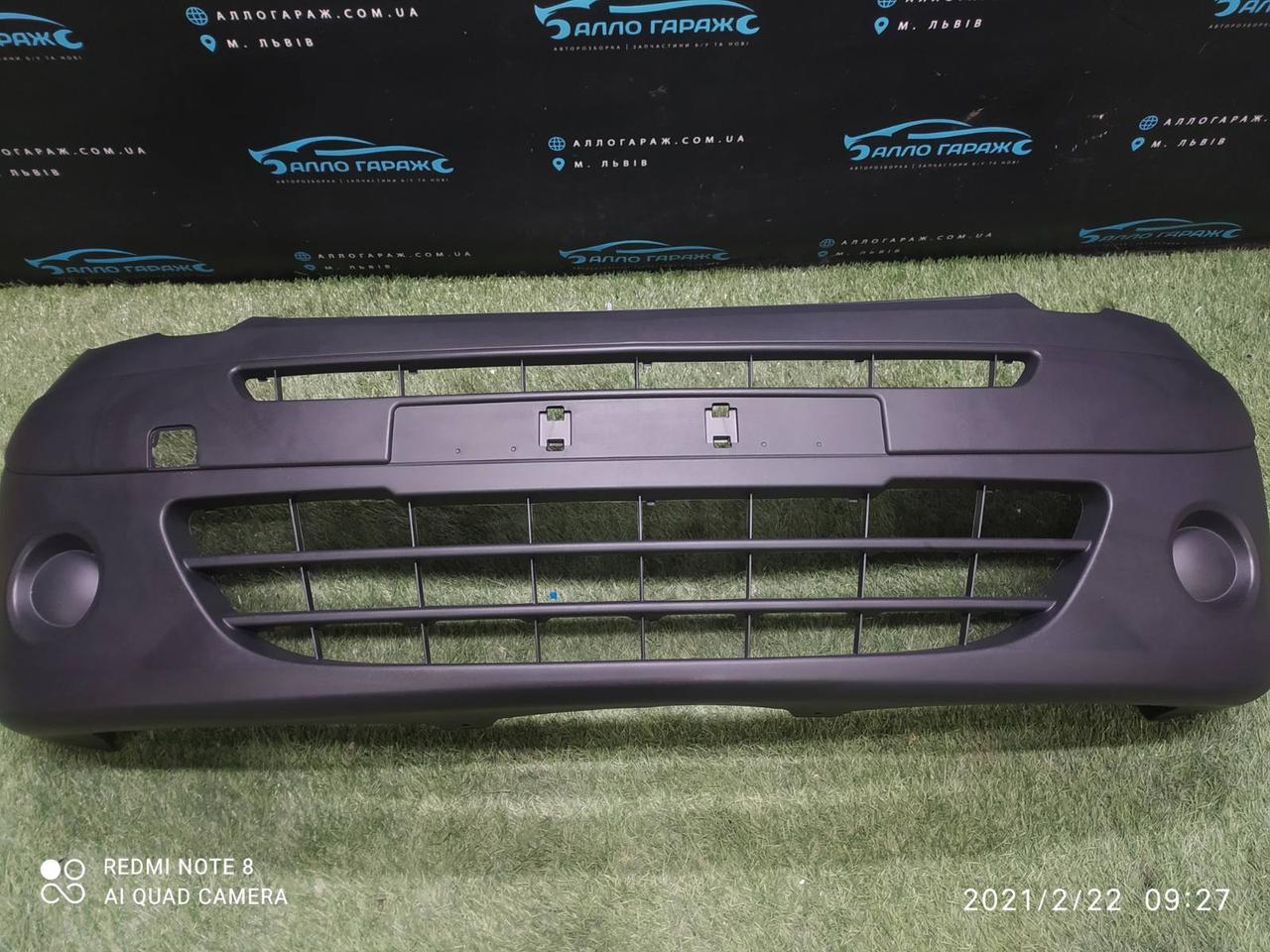 Передній бампер RENAULT KANGOO II 2009-(Передній бампер Рено Кенгу II 2009-), фото 1