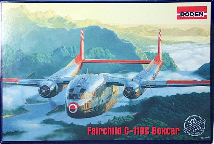 Пластикова модель 1/144 Roden 321 американський військово-транспортний літак Fairchild C-119C Boxcar