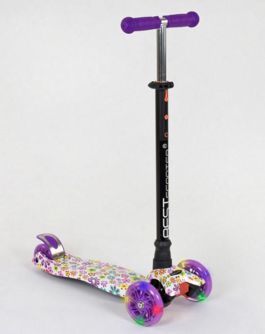 Самокат триколісний дитячий Maxi Best Scooter А 24646 /779-1390 колеса світяться