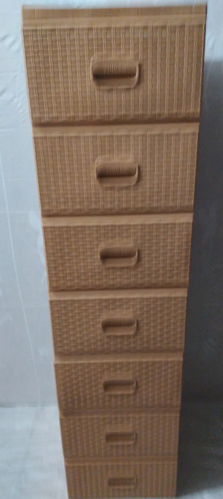 Комод violet, сплетіння ротанг із трьох сторін (7секції)