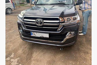 Решітка Toyota LC 200 дизайн 2019