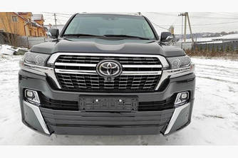 Решітка Toyota LC 200 дизайн 2019