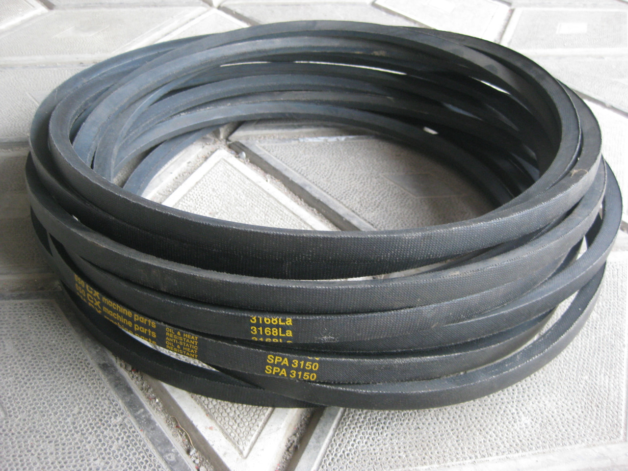 Ремінь роторної косарки 1,85 м, фото 1