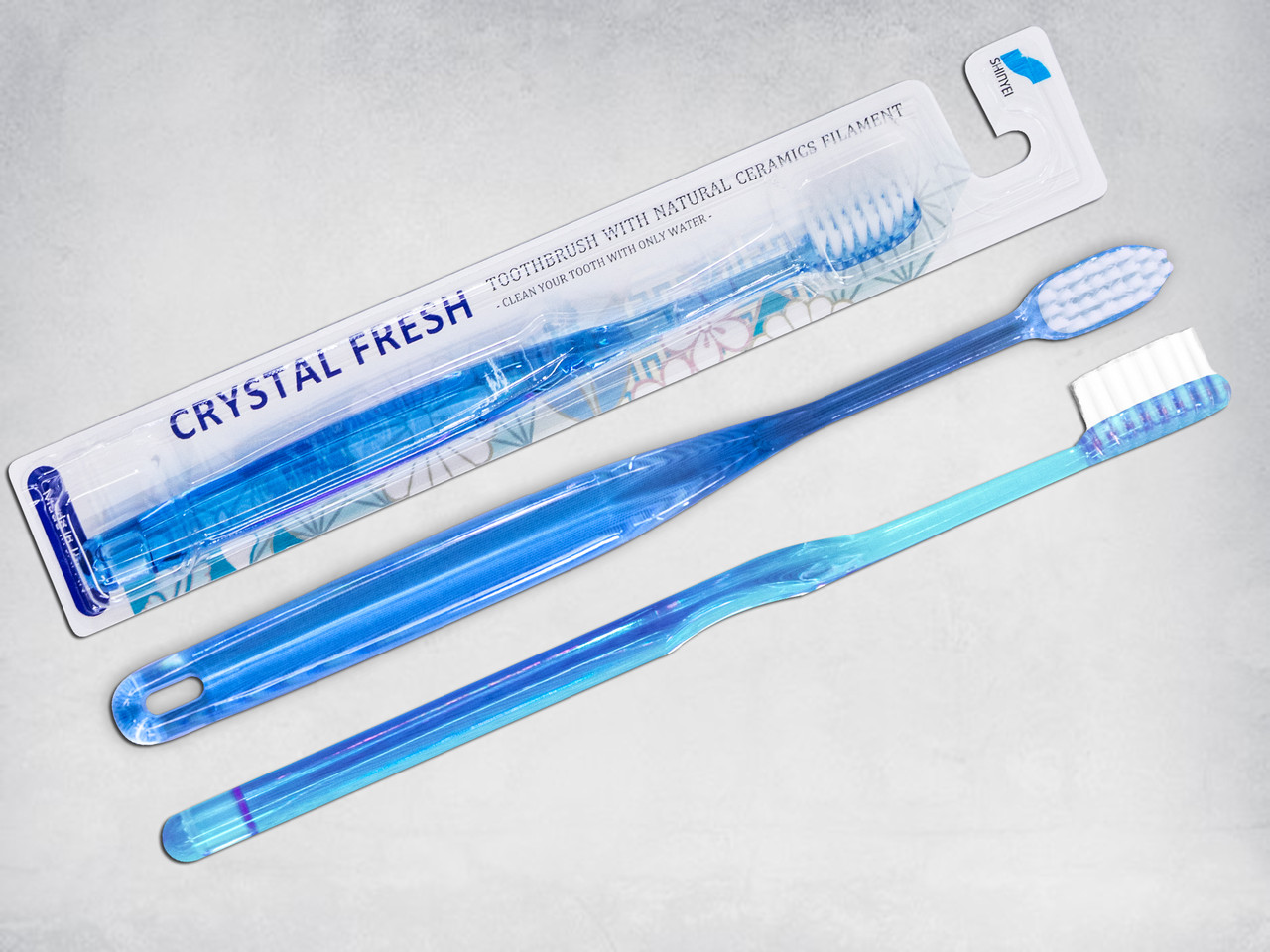 Зубна щітка Crystal Fresh,синя