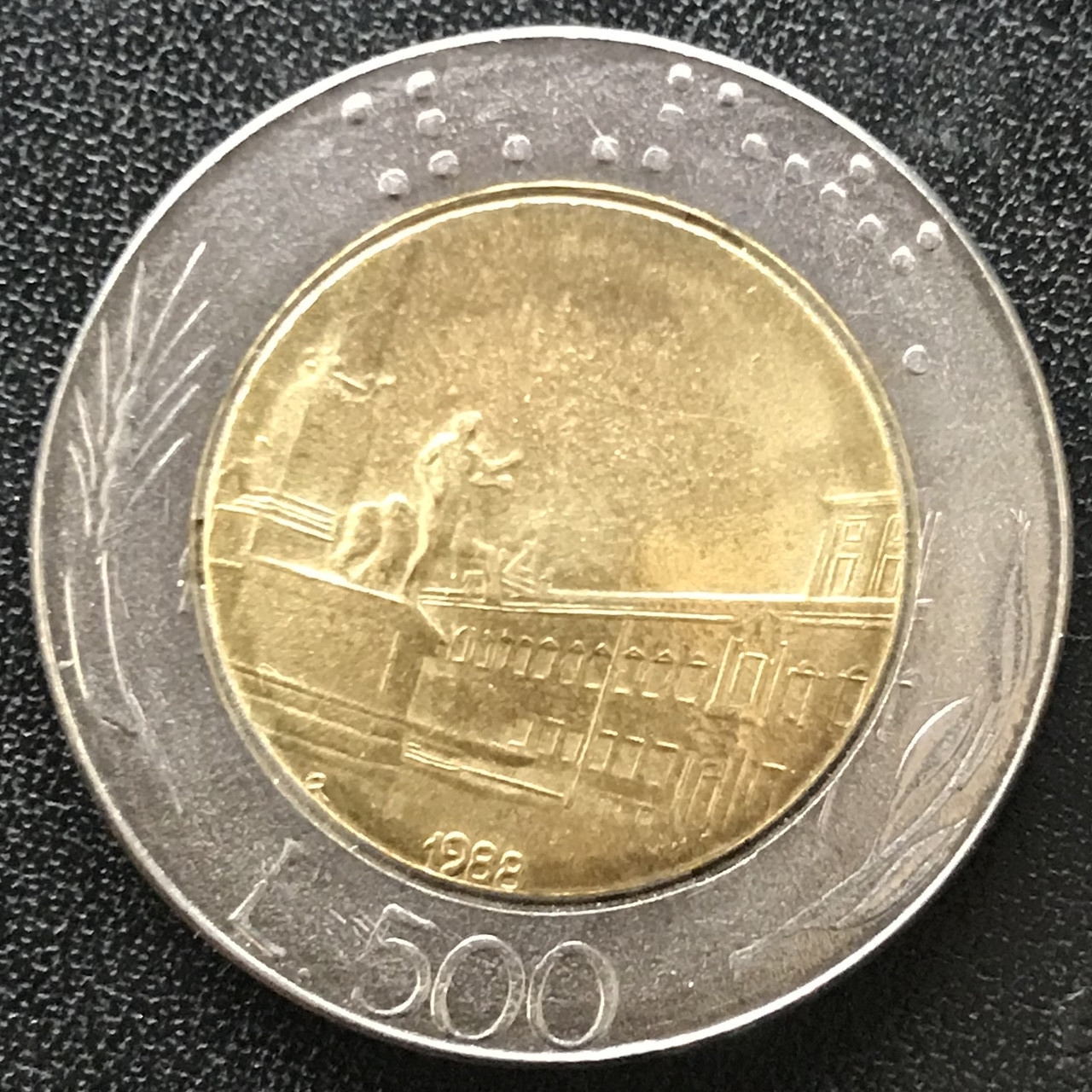 Монета Італії 500 літрів 1982-92 рр., фото 1