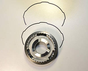 Синхронізатор КПП на Renault Trafic 2001-> (між шестірнею 5 і 6 ) — Renault (Оригінал) - 7701478977