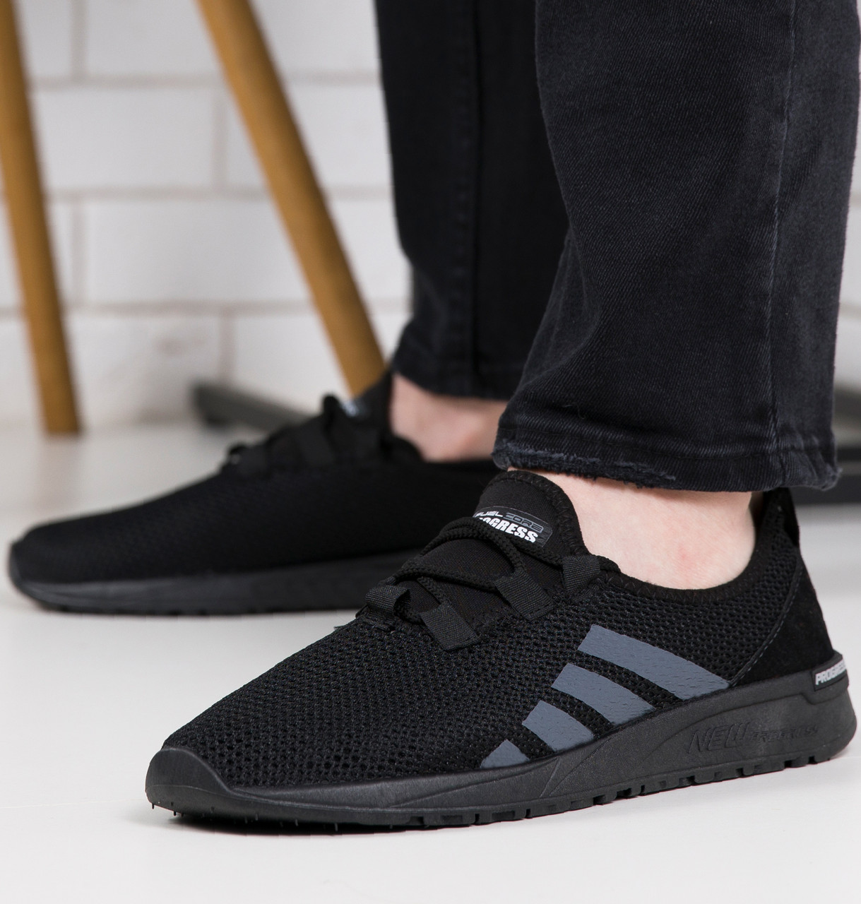 Кросівки чоловічі сітка 41р