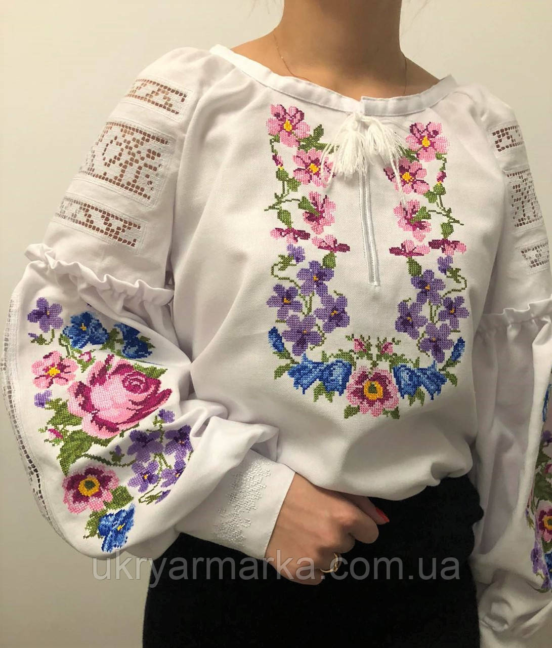 Жіноча вишиванка "Світланка"