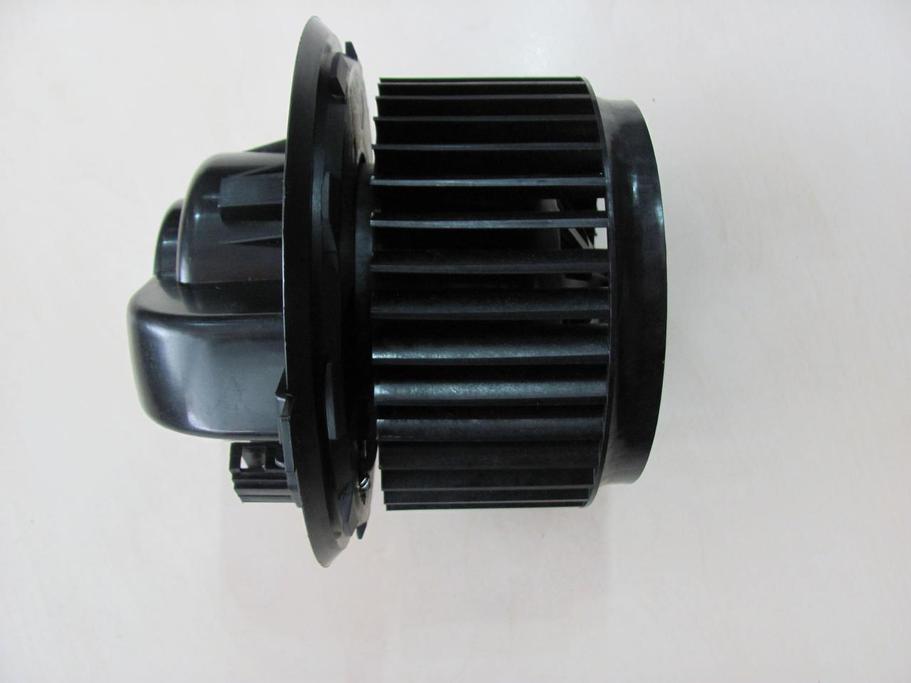Моторчик вентилятор опалювача салону Volkswagen T5 | AND 35819014, фото 1