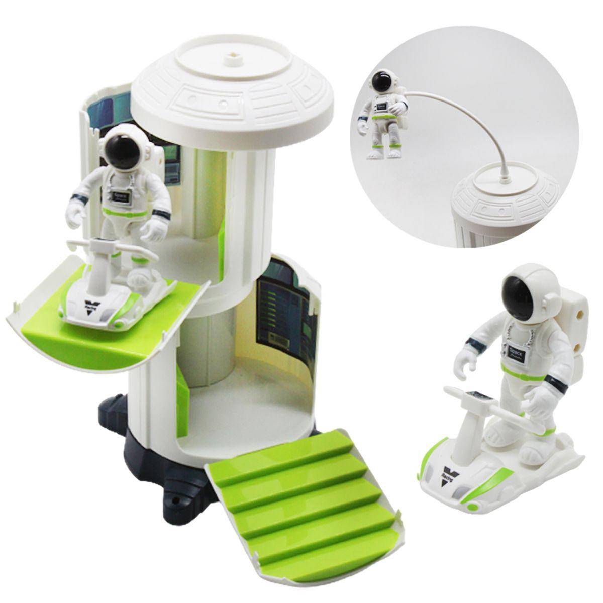 Космічна станція Astronaut Space Set зі світлом і звуком 80103
