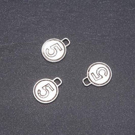 Букви, цифри