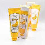 Крем для рук з екстрактом банана Farm Stay I am Fruit Banana hand, фото 3