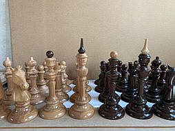 Шахи великі, садові, вуличні, паркові, гігантські, підлогові.