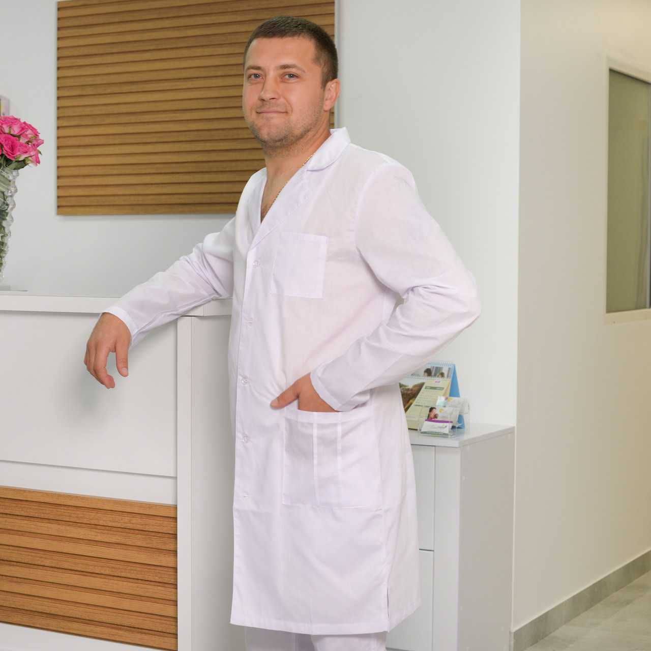 Чоловічий медичний халат Олександр з сорочкової тканини, 44,46,48,50,52,54,56р-р 50, фото 1