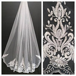 2.2 м з маленьким шлейфом, Білий