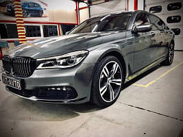 Самоклеючі плівки, вініл, алькантара, затемннення