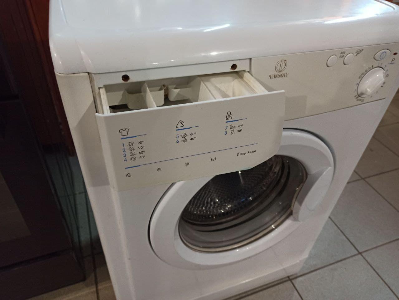 Стиральная Машина Indesit WI 81 (ID#1363843117), Цена: 2799.