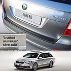 Пластикова захисна накладка на задній бампер для Skoda Superb Combi 2013-2015