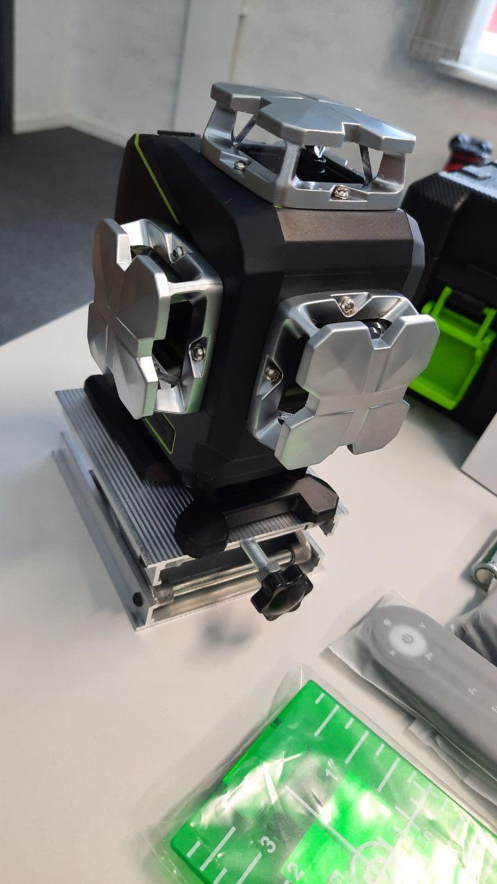 Лазерний рівень 4D, 16 ліній, зелений промінь, пульт, Bluetooth PROTESTER LL516G