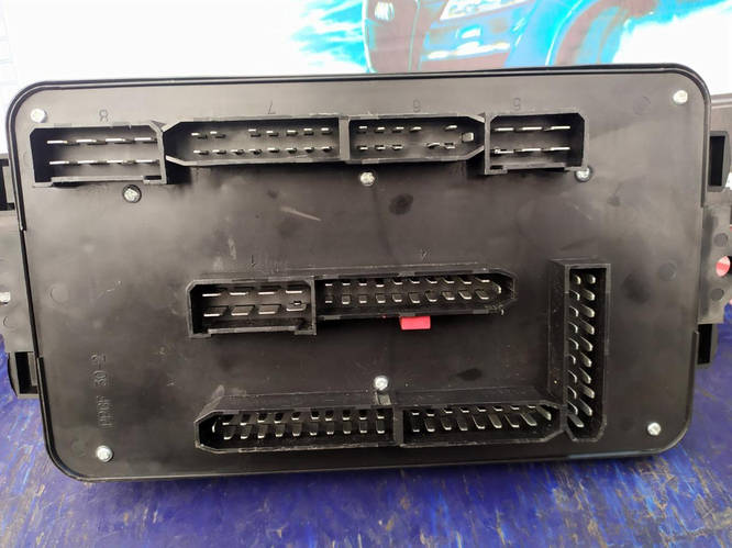 Блок предохранителей Ваз 2108,2109,21099(инжектор) 2113,2114,2115, цена ...