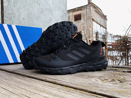 Чоловічі кросівки Adidas Terrex Surround Black Orange чорні з помаранчевим, фото 1