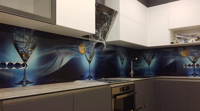 скинали-из-стекла-напитки-бокалы skinali-iz-stekla-napitki-bokaly