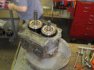 Ремонт гидронасосов 20/925278, 20/925278R, 20/925334, 20/925334R, 20/925789, 20/925789R, 20/925652, 20/925652R, 20/951041, 20/951041R,... 13