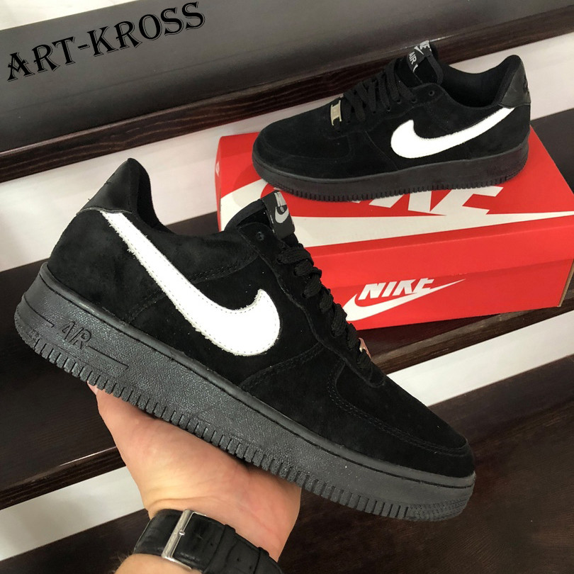 Чоловічі кросівки Nike Air Force Af 1 замшеві чорні з білим