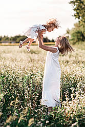 Білі плаття Family look мама-дочка з бавовняного трикотажу