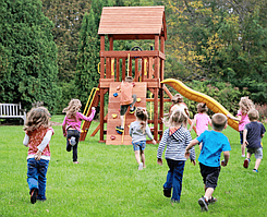 Поради - як вибрати дитячий ігровий комплекс для дачі?