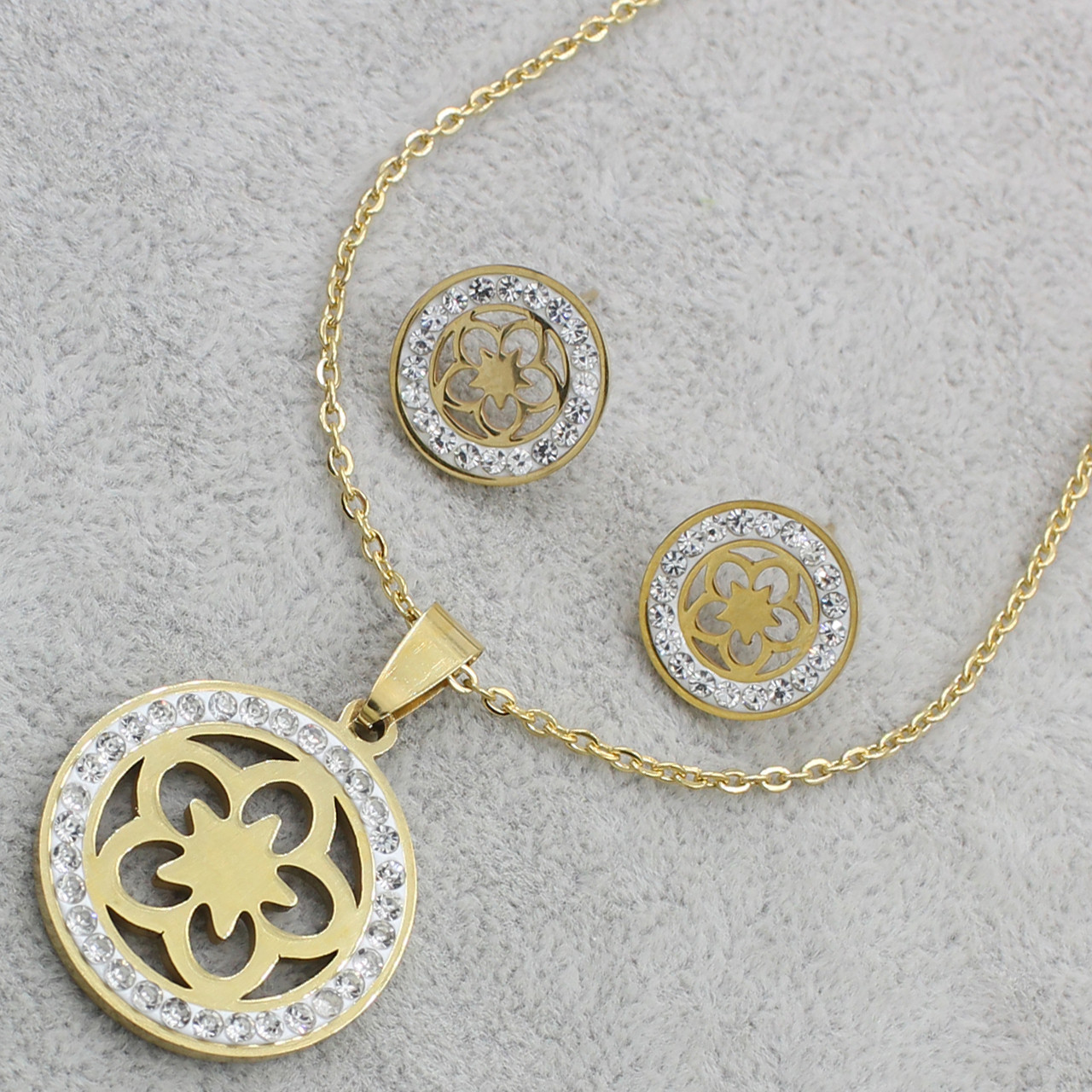 Комплект кольє та сережки жіночий із неіржавкої сталі Stainless Steel Квіточок золотистий 50 см