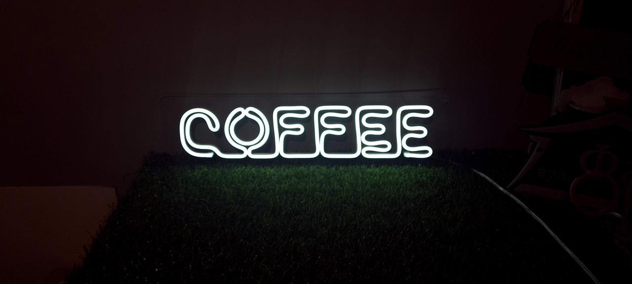 Вивіска COFFEE з підсвіткою