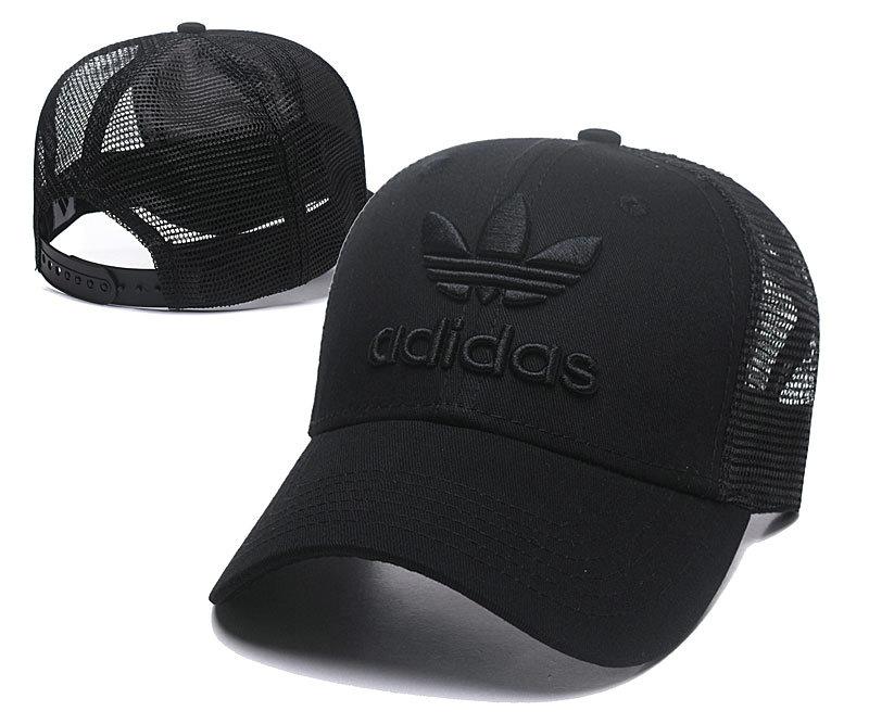 Бейсболка Adidas / CAP-389