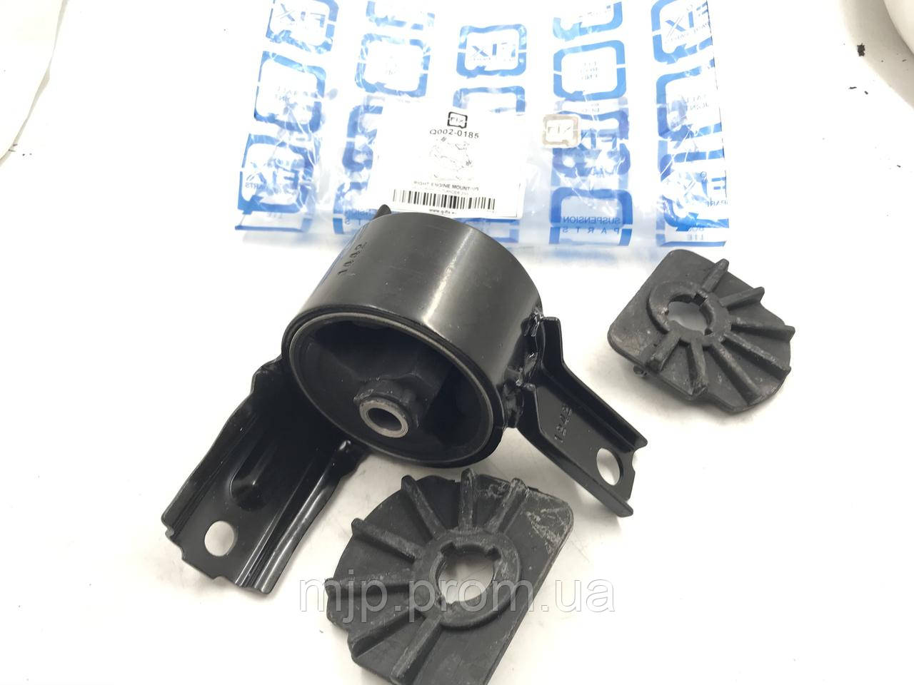 Подушка двигуна права Q-FIX Q002-0185 MN184296 1091A104 MN101441