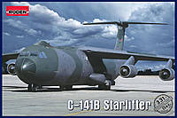 Пластикова модель 1/144 Roden 331 американський літак Lockheed C-141B Starlifter military strategic airlifter