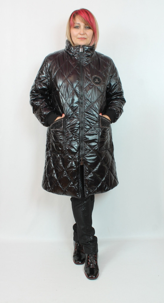 Стильна молодіжна куртка Luizza (Туреччина), прикрашена стразами рр 50-58