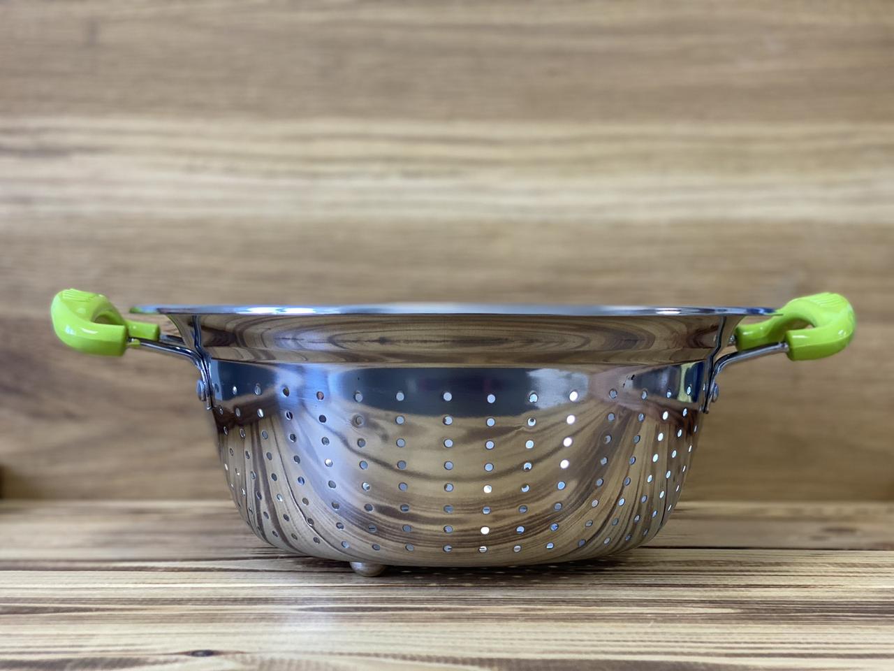 Друшляк нержавіюча сталь із кольоровими ручками 24 см VT6-19540