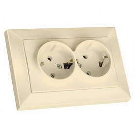 Розетка внутрішня Mutlusan CANDELA крем подвійна у 1 коробку з заземленням 16 А (46-91-53)