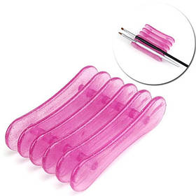 Пластикова підставка-тримач малинова під пензлі на 5 секцій.