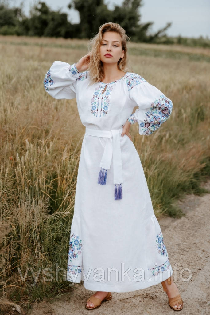 Довга біла лляна сукня вишиванка, арт. 4504