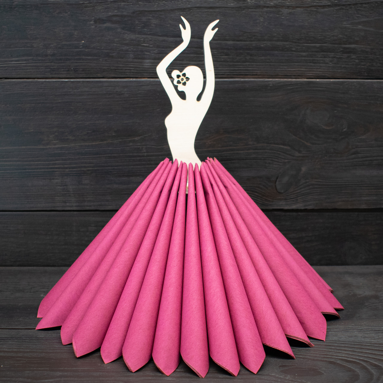 Салфетница из фанеры девушка, цена 80 грн — Prom.ua (ID#1367910419)