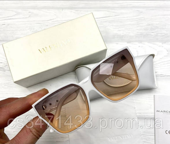 Купить Солнечные очки с пластиковой оправой, цена 519 грн — Prom.ua (ID ...