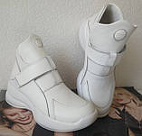 Philipp Plein весна 2024! Жіночі білі снікерси черевики Філіп плейн на танкетці з липучками, фото 5