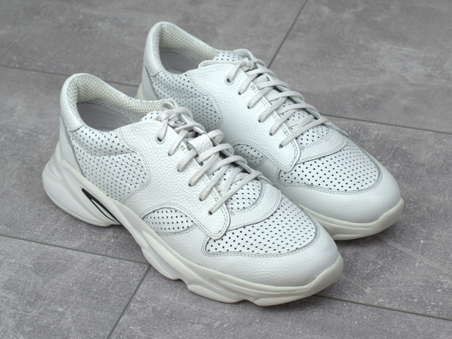 Белые мужские летние кроссовки кожаные сетка обувь больших размеров Rosso Avangard ReBaKa White Perf Leath BS