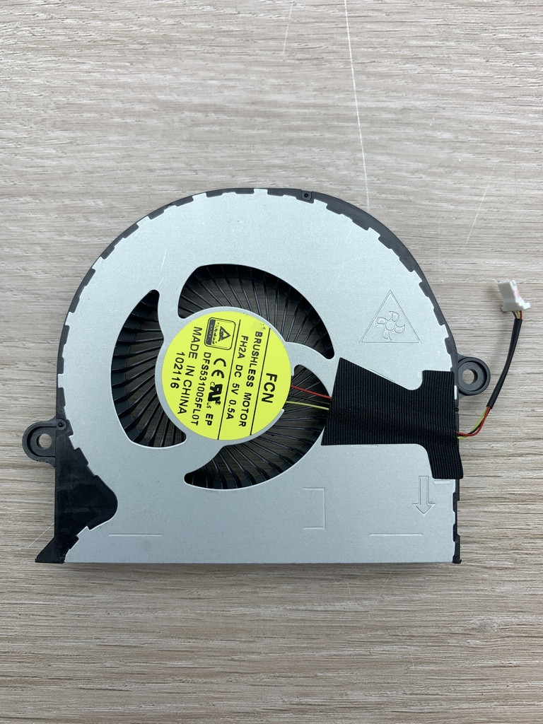 Кулер Acer Aspire E5-572, E5-572G, V5-591G, T5000, V5-561, E1-530, E1-570, E1-532 (23.G5WN7.001) новий