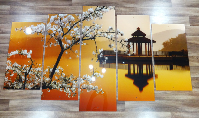 inter'yernaya-kartina-na-stekle-sakura